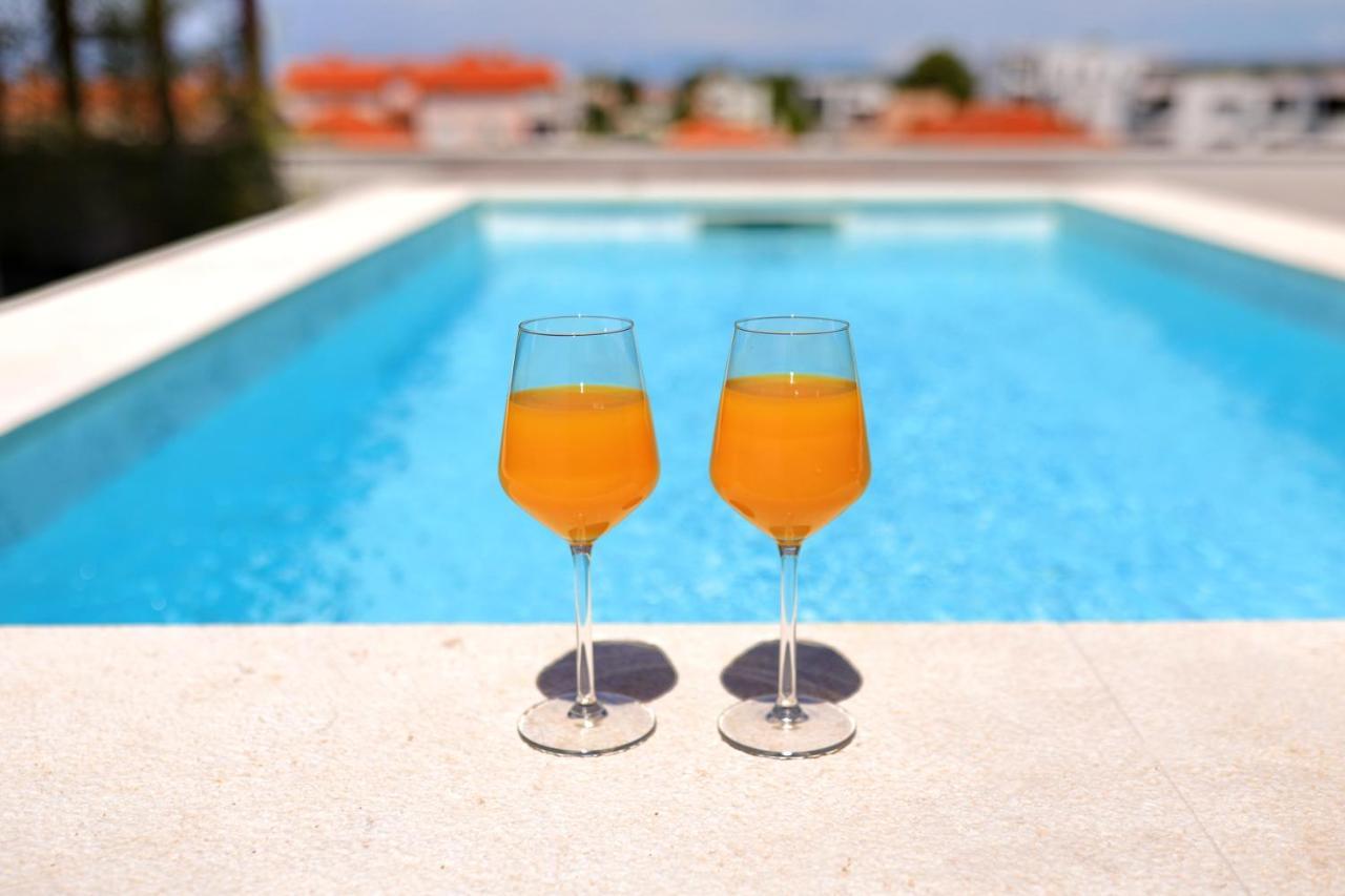 Penthouse Diem - Private Pool With Sea View Zára Kültér fotó